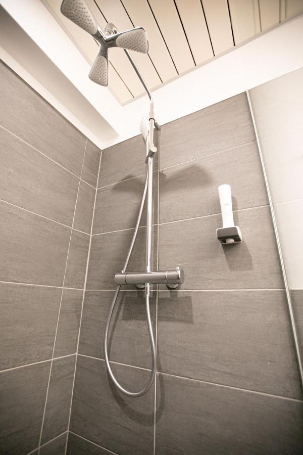 Das Reinisch Just Rooms Schwechat Bagian luar foto